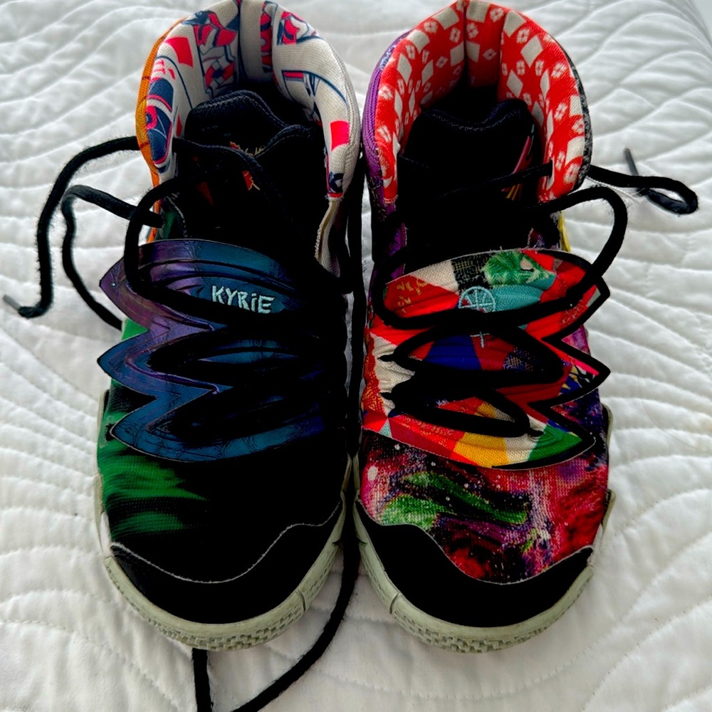 Nike Kyrie great condition
